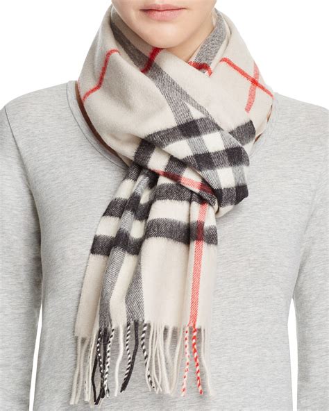 burberry cashmere scarf sale|burberry scarf outlet price.